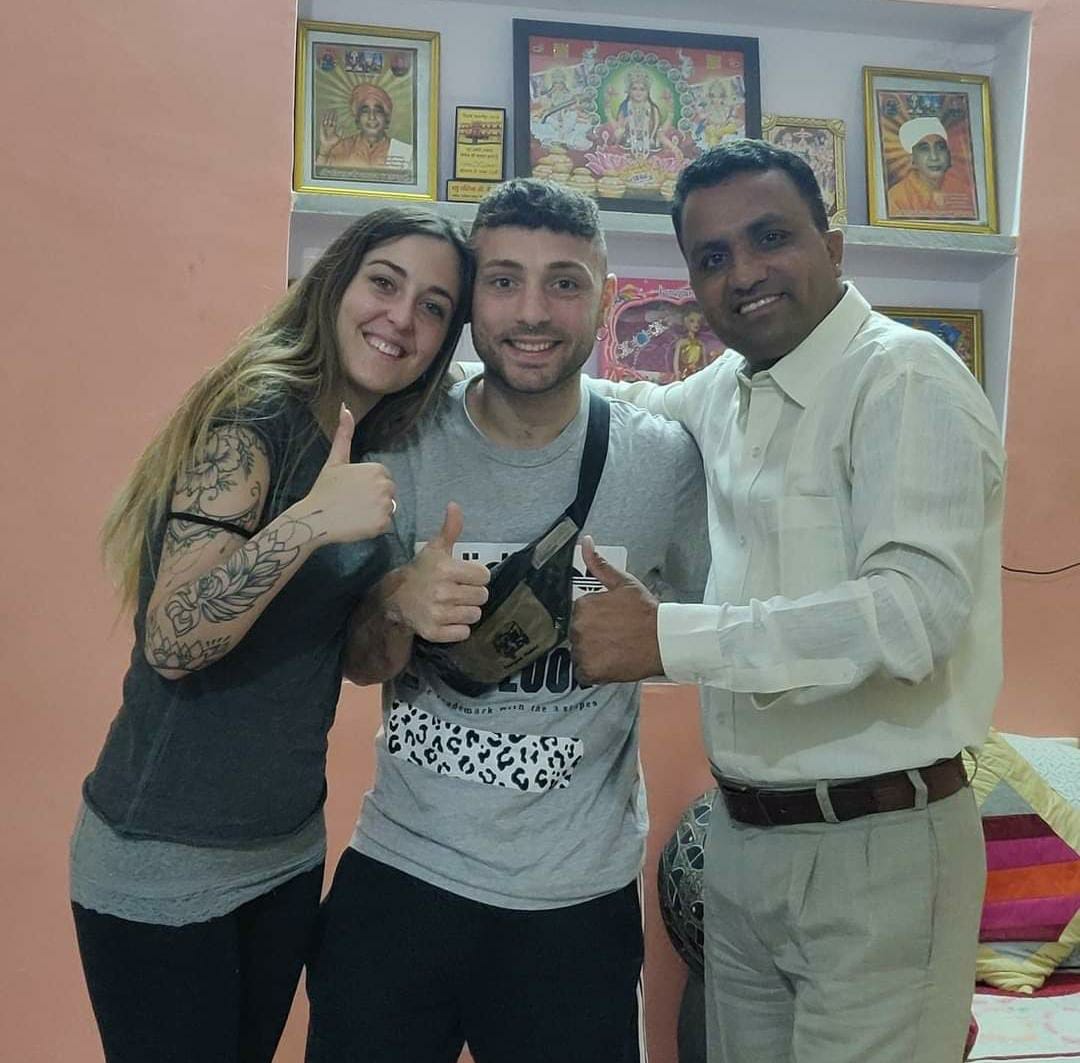 Perché scegliere un'auto con autista in India