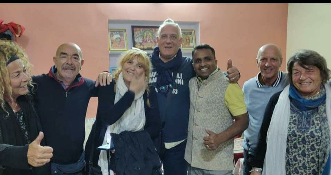 Auto con autista ad Agra